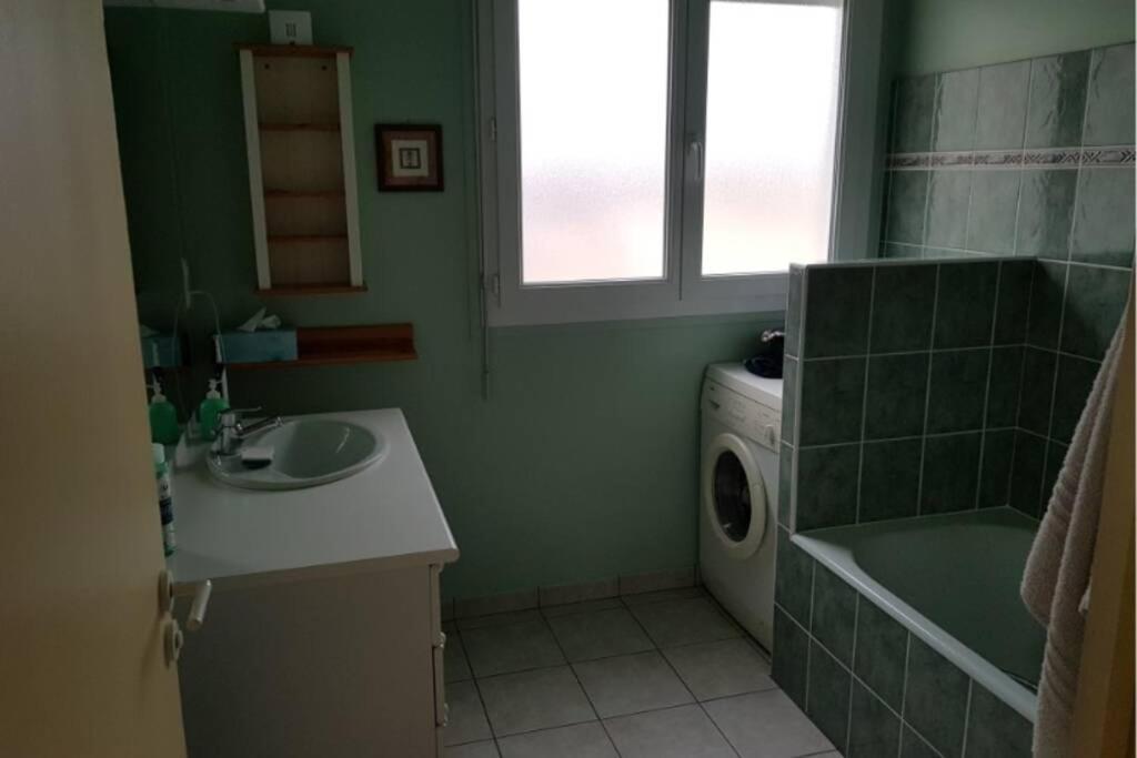 Appartement Vue Sur Morgat Centre